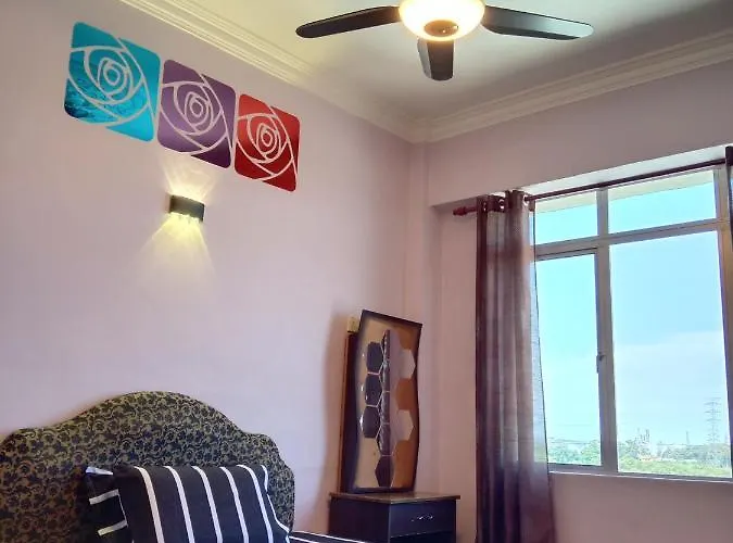 Glory Beach Resort Private Apartment