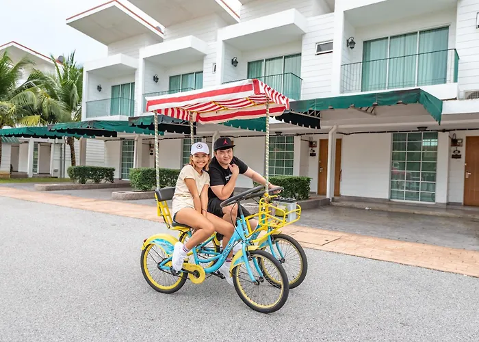 Tasik Villa International Resort